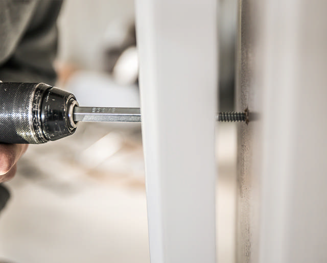 Programa Plus frame screw, unhardened