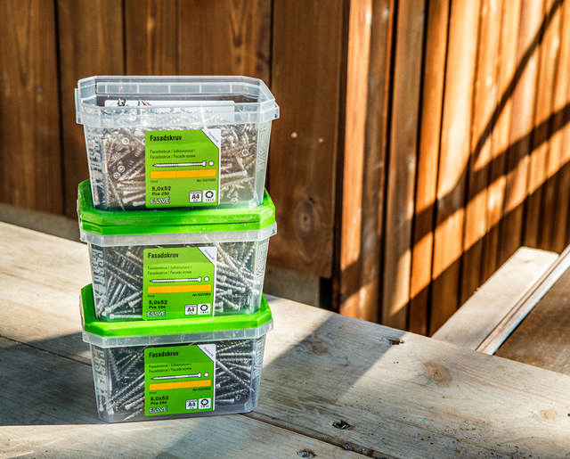 Facade screw with cylindrical head, A4