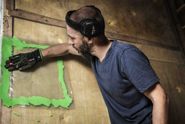 Plastic foil sealant