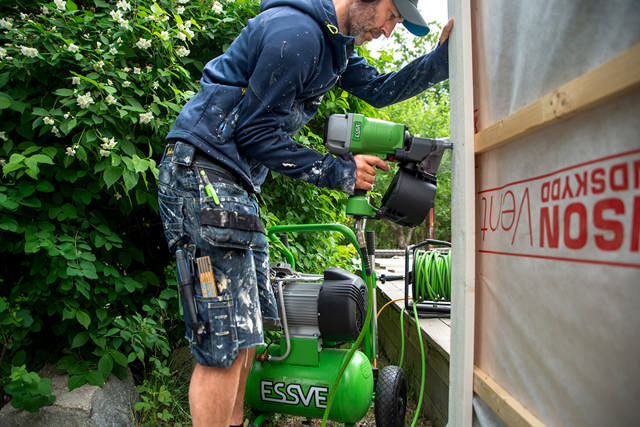 Pneumatic Coil Nailer 15° 90 mm