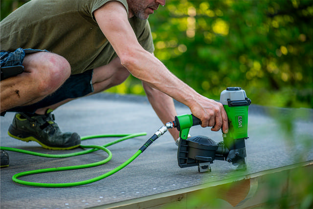 Pneumatic Coil Roofing Nailer 15° 45 mm